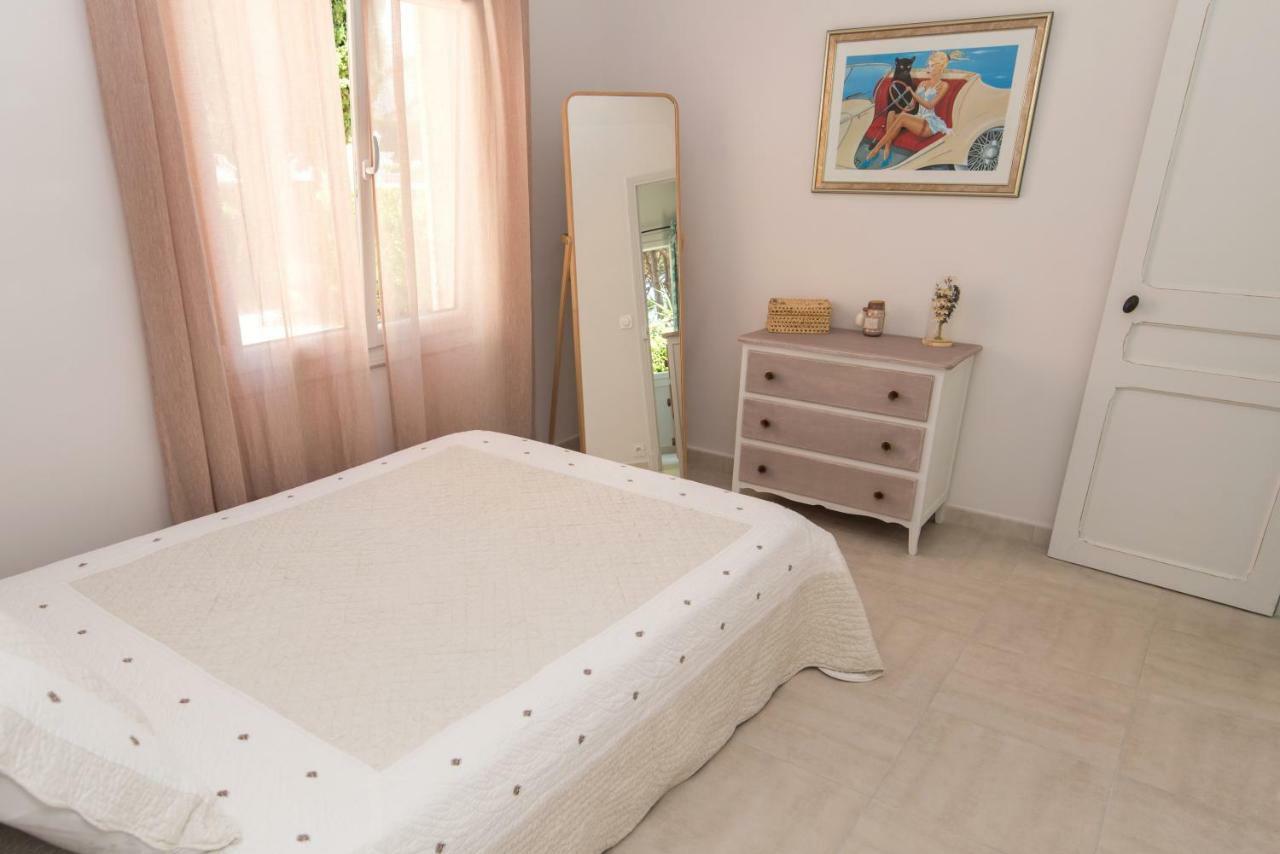 Charmante Petite Maison A L'Entree De Saint Tropez Екстер'єр фото